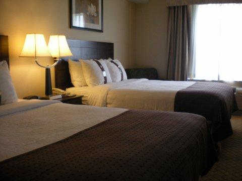 Courtyard By Marriott London Ξενοδοχείο Εξωτερικό φωτογραφία