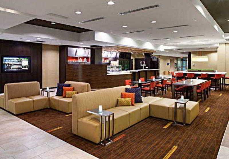 Courtyard By Marriott London Ξενοδοχείο Εξωτερικό φωτογραφία